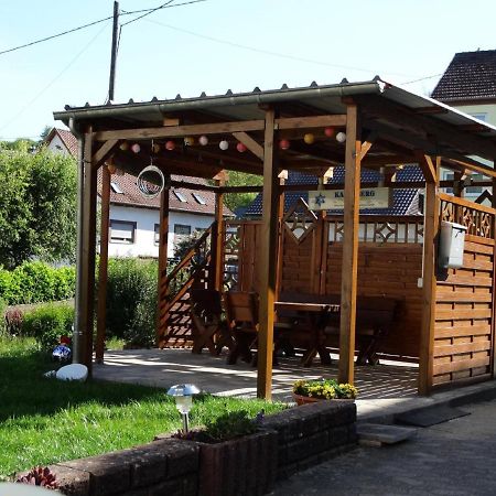 Heckendalheim Ferienwohnung Christine מראה חיצוני תמונה