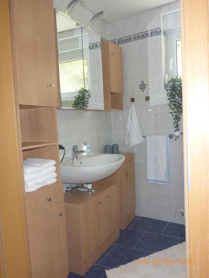 Heckendalheim Ferienwohnung Christine מראה חיצוני תמונה