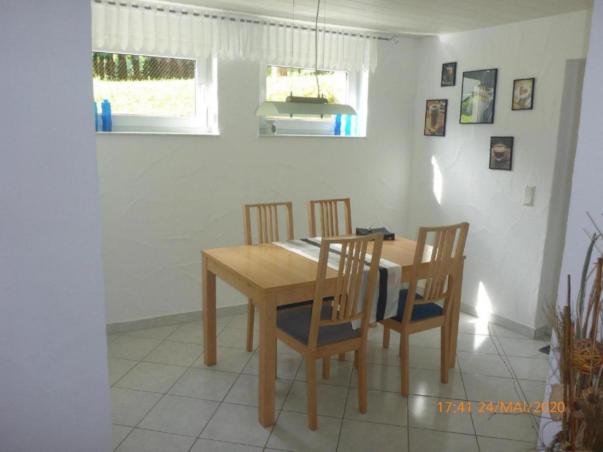 Heckendalheim Ferienwohnung Christine מראה חיצוני תמונה