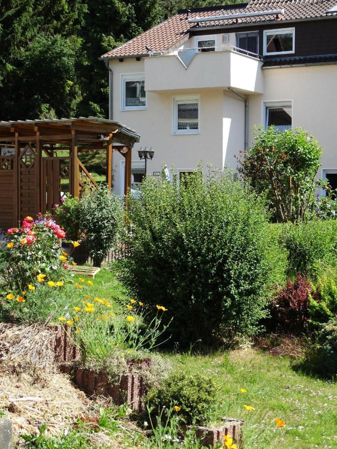 Heckendalheim Ferienwohnung Christine מראה חיצוני תמונה